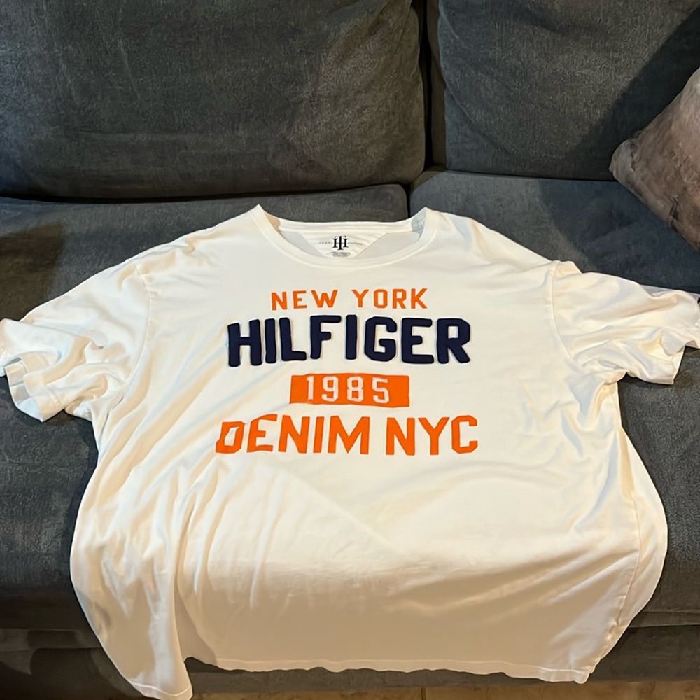 White Tommy Hilfiger